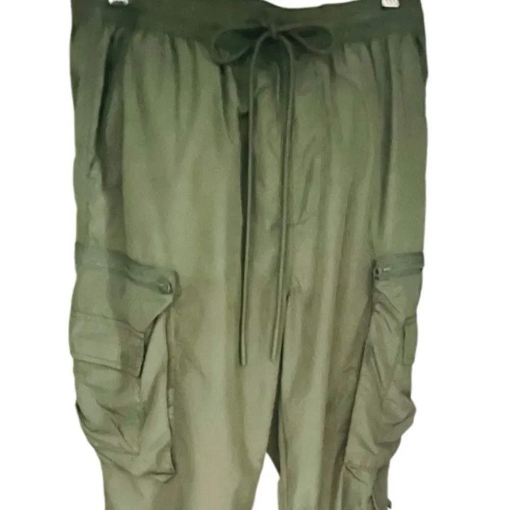 Urban Outfitters Standard Cloth Cargo Jogger Pants Olive Green  Size Medium